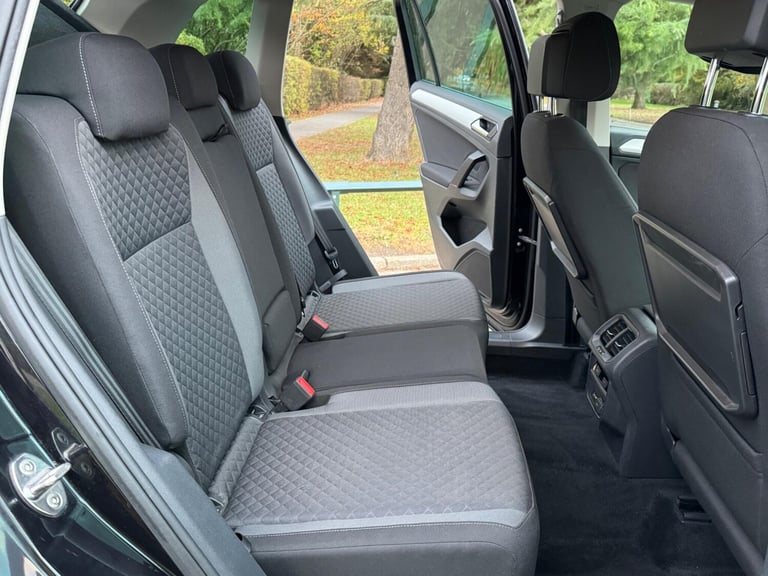 2017 Volkswagen Tiguan 2.0 TDI SE Navigation DSG Euro 6 (s/s) 5dr ESTATE Diesel Automatic