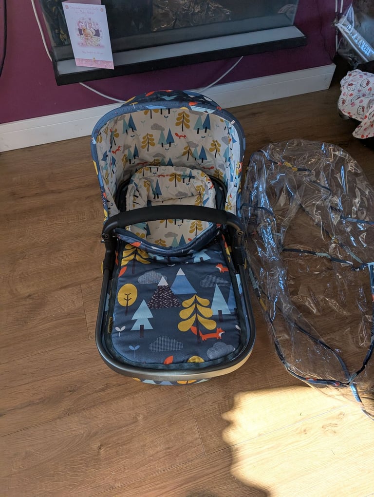 Cosatto pram