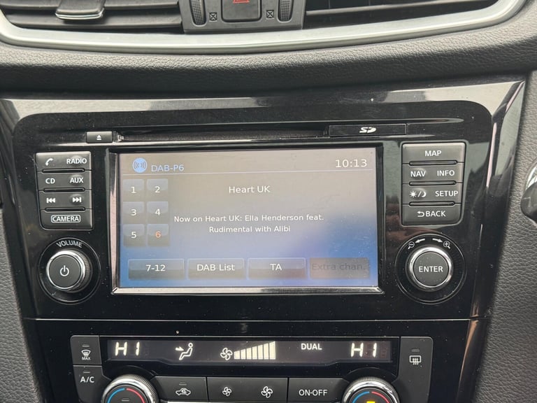 2017 Nissan Qashqai 1.5 dCi N-Connecta Euro 6 (s/s) 5dr HATCHBACK Diesel Manual