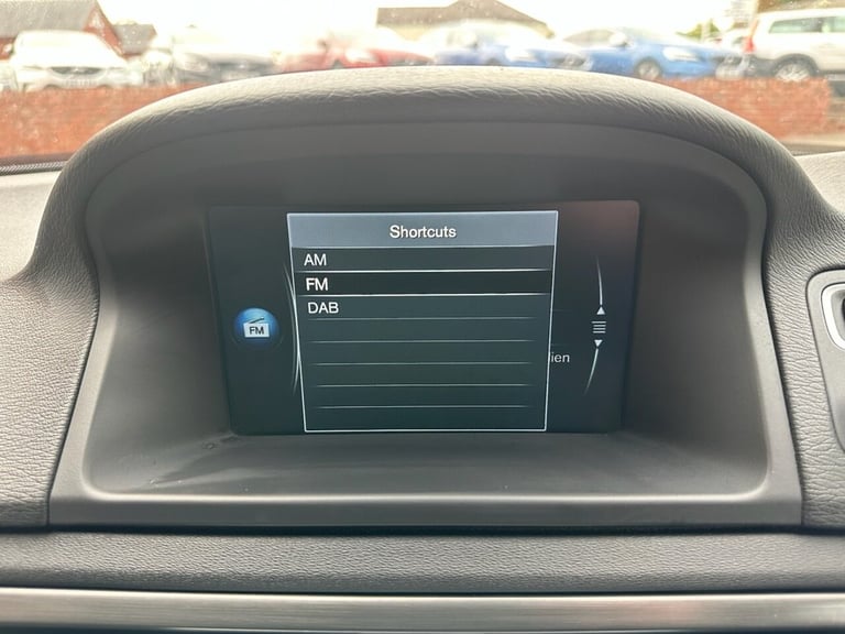 2014 Volvo XC70 D5 [215] SE Lux 5dr AWD Geartronic ESTATE DIESEL Automatic
