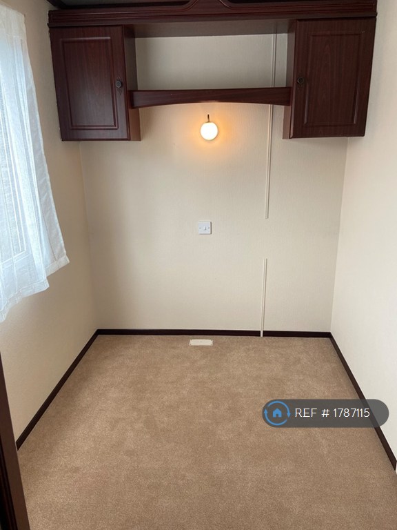 1 bedroom house in Avon Cottages, Saltford, Bristol, BS31 (1 bed) (#1787115)