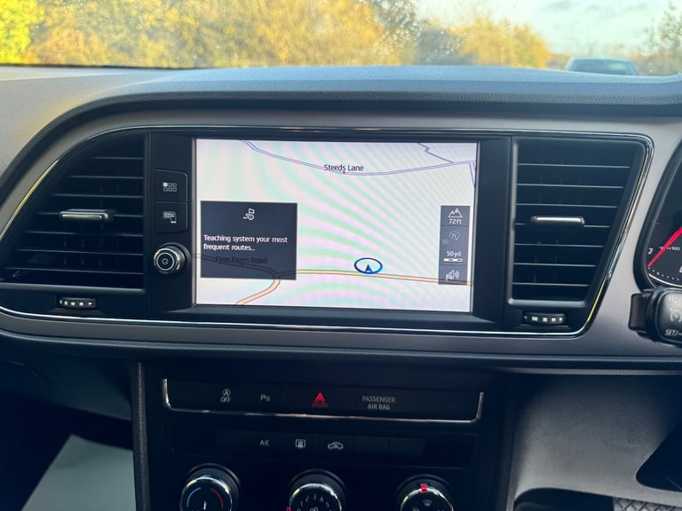 2019 SEAT Leon 1.6 TDI SE Dynamic [EZ] 5dr DSG HATCHBACK Diesel Automatic