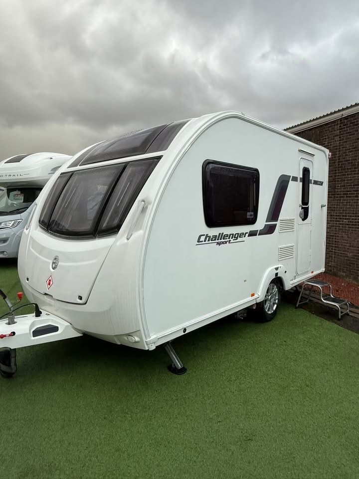 image for 2012 Swift Challenger Sport 382