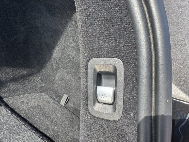 2015 Mercedes-Benz C Class 2.1 C220 BlueTEC Sport Estate 5dr Diesel G-Tronic+ Euro 6 (s/s) (170 p...