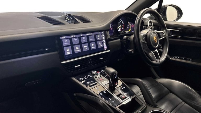2020 Porsche Cayenne 3.0 V6 E-Hybrid 17.9kWh SUV 5dr Petrol Plug-in Hybrid TiptronicS 4WD Euro 6 ...
