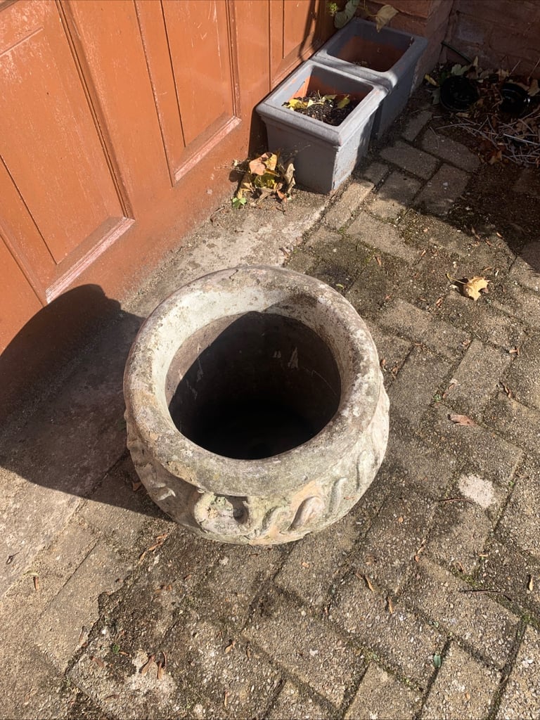 COTSWOLD STUDIOS U4 GARDEN POT