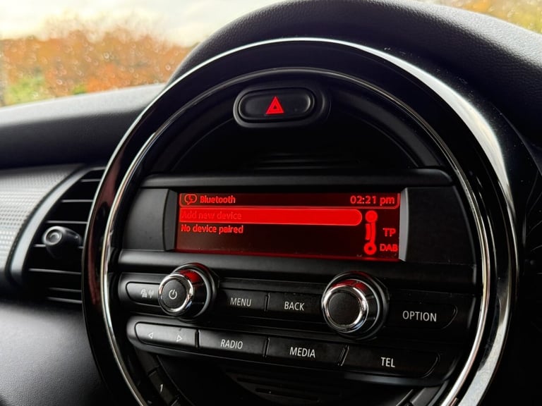 2017 67 MINI HATCH 1.5 COOPER HATCHBACK 3DR PETROL AUTO EURO 6 (S/S) (136 PS)