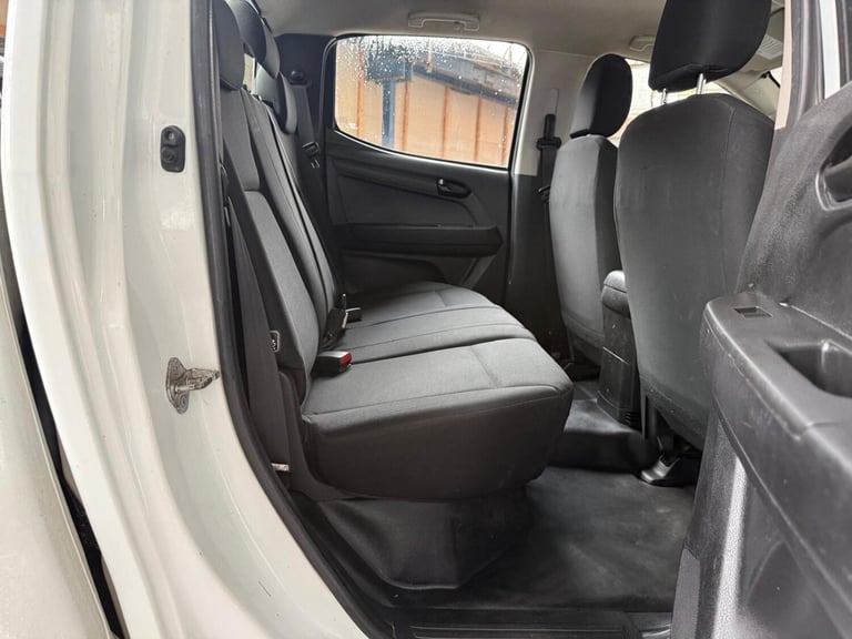 ISUZU D-MAX ISUZU 2.5 TD MANUAL MONSTER 5 2014