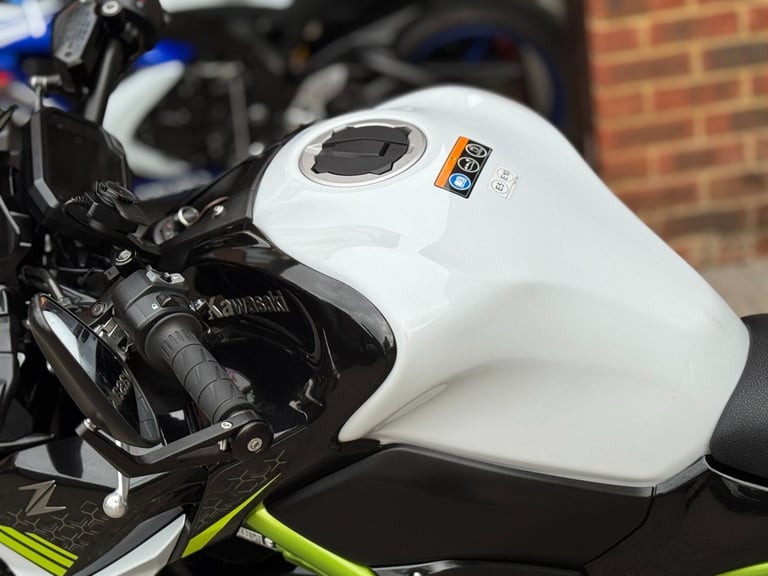KAWASAKI Z900 ABS 2020 (20) NAKED + IMMACULATE EXAMPLE