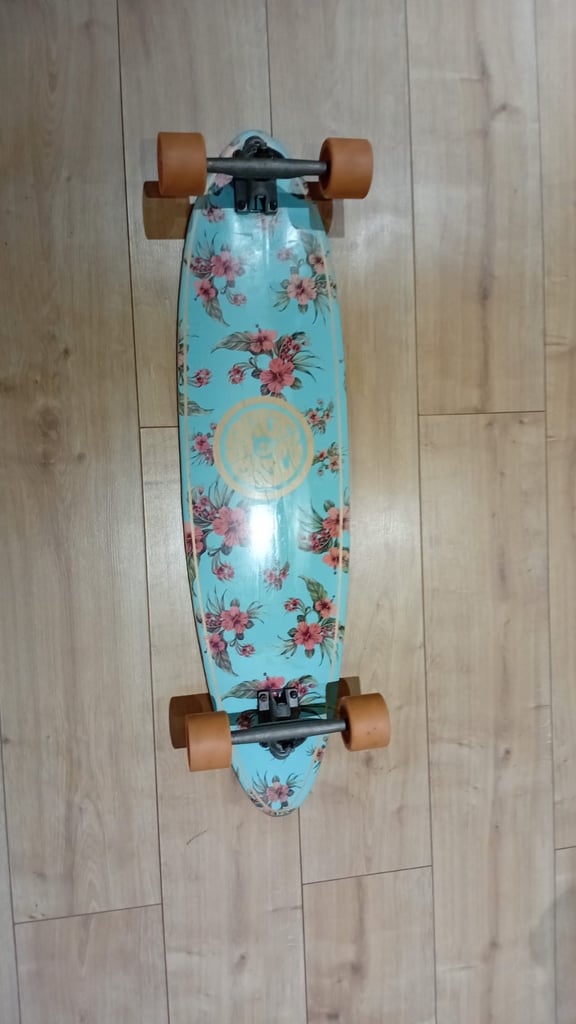 Salt rock skateboard 