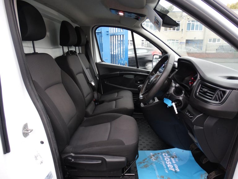 2022 Renault Trafic SL28 Blue dCi 130 Business Van PANEL VAN DIESEL Manual