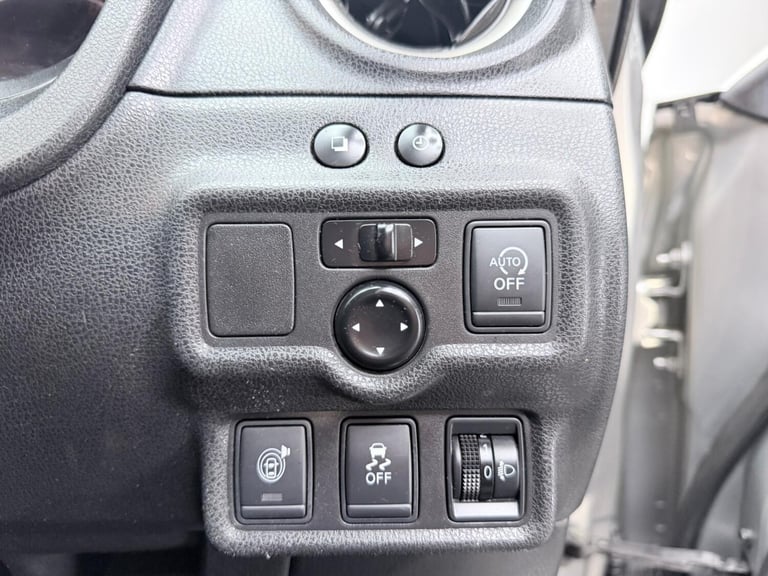 2013 Nissan Note 1.2 Acenta Premium 5dr [Safety Pack] Hatchback Petrol Manual