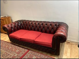 Leather Sofa Chesterfield Red 3 Seater x 2 in good condition