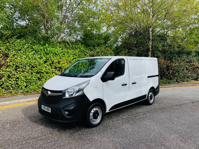 2016 1.6 CDTI VAUXHALL VIVARO SWB VAN 134k MILES MOT till 3/2026 LIKE TRAFIC AND NV300 NO VAT