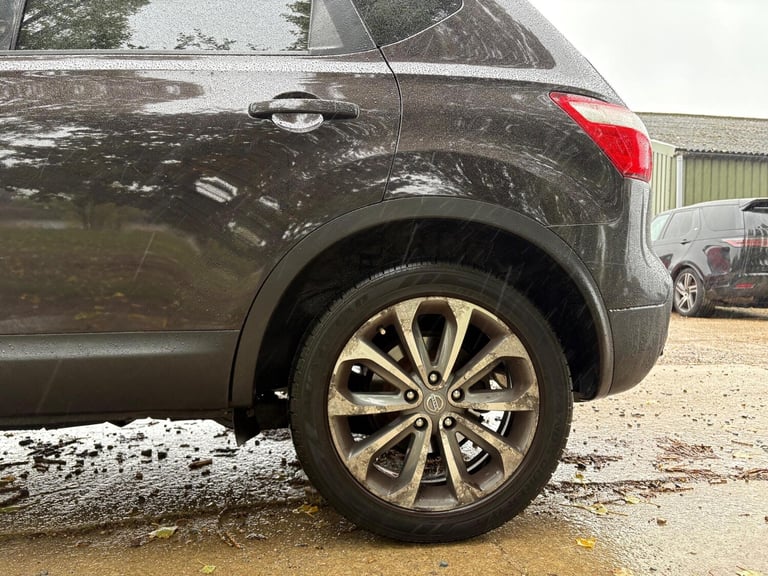 Nissan Qashqai 1.5 dCi Tekna 2WD Euro 4 5dr Diesel Manual