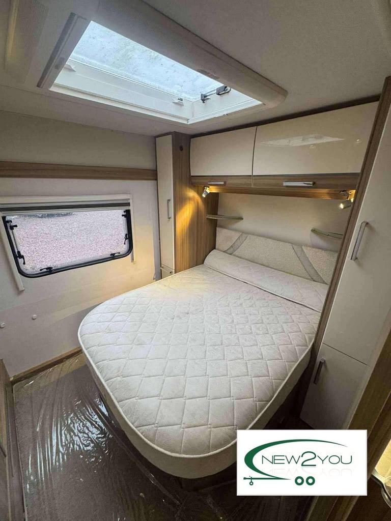 2016 Lunar Delta RI 4 Berth TRASNVERSE BED Caravan - STOCK NO E193