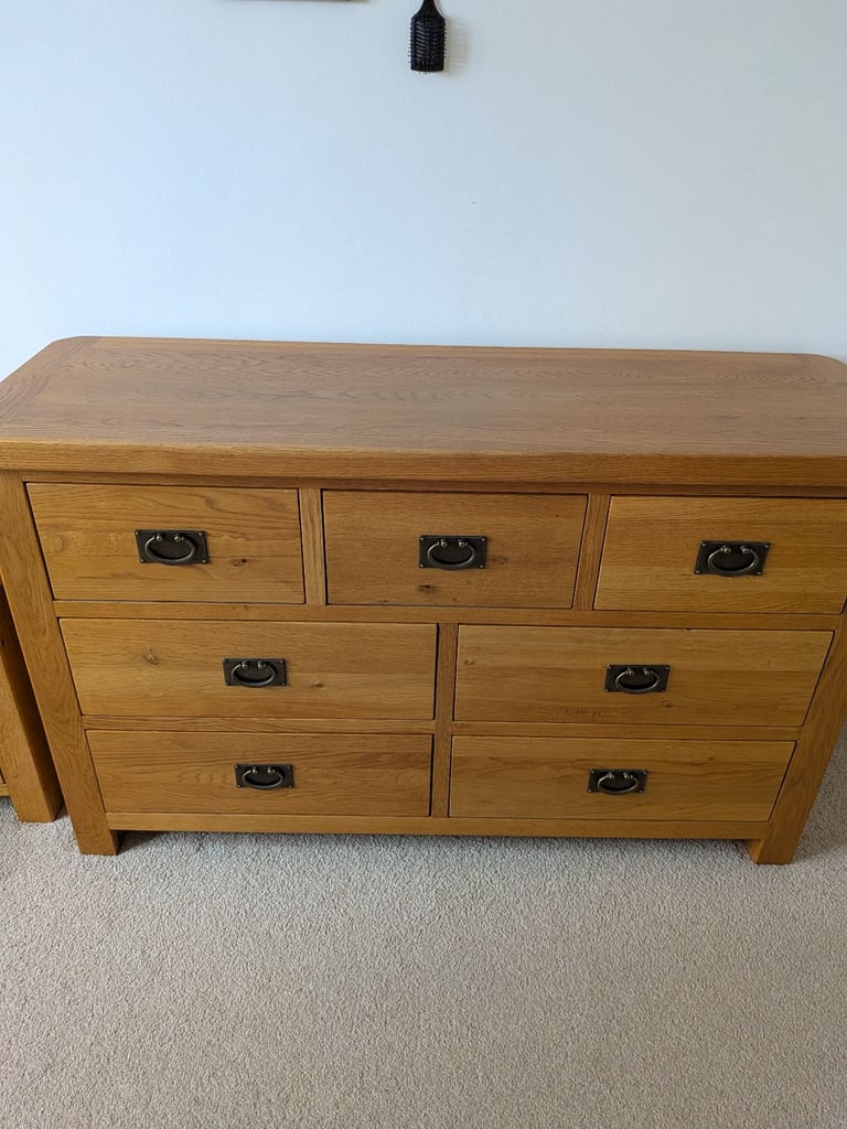 Oak Chest of Drawers & Oak Bedside Table