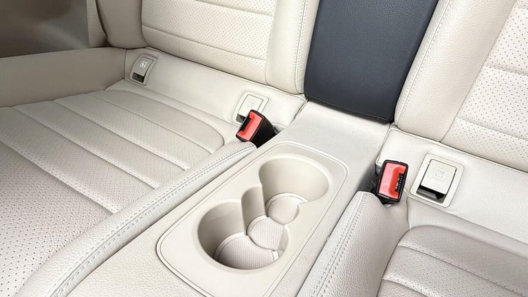 2017 Mercedes-Benz C Class 2.1 C250d AMG Line (Premium) G-Tronic+ Euro 6 (s/s) 2dr Coupe Diesel A...