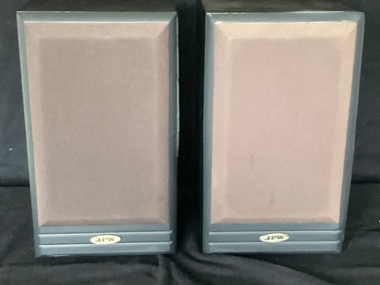 JPW ML 510 2 Way Bookshelf Loudspeakers