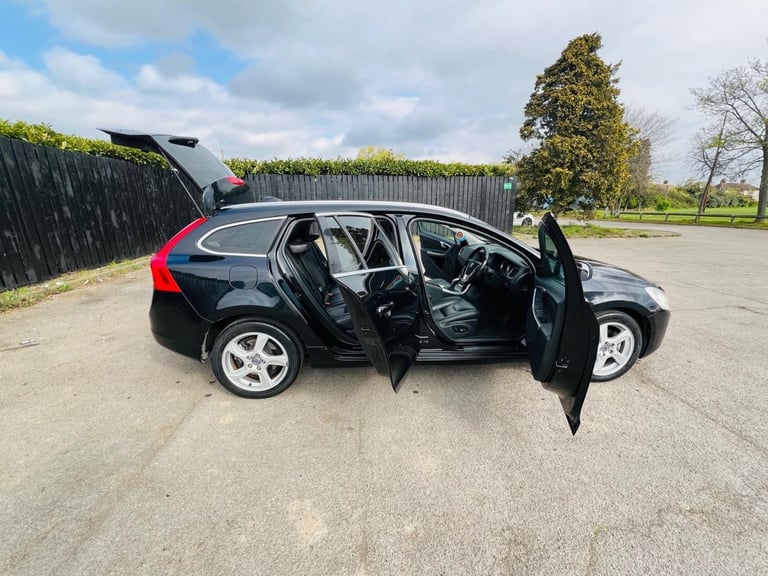 Volvo v60 t4 1.6 petrol ulez free leather cruise control reverse camera 