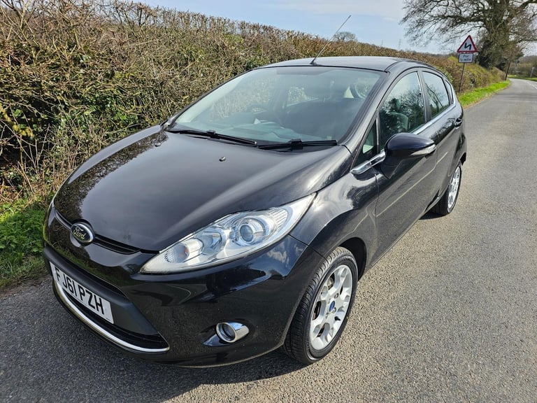 2012 Ford Fiesta 1.25 Zetec 5dr [82] HATCHBACK Petrol Manual
