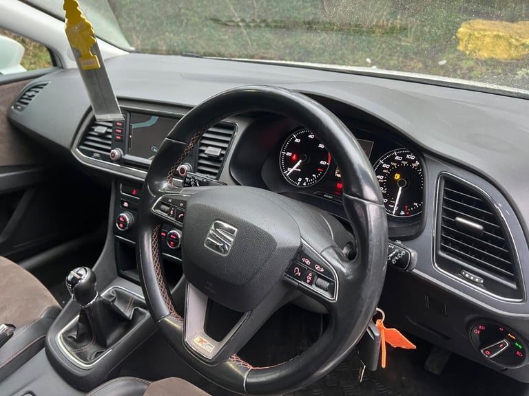 SEAT LEON 2.0 TDI X-PERIENCE SE 4x4 Technology White Manual Diesel 2016