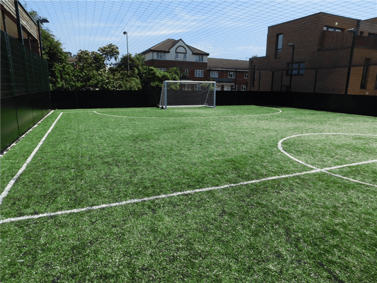 5 a side Monday Night Football 7pm Surrey Quays