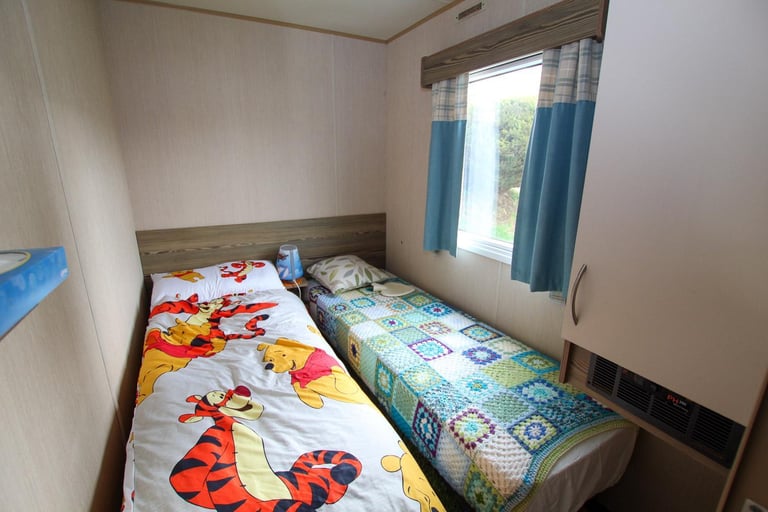 ABI Horizon 2016 static caravan at Combe Haven, nr Hastings E Sussex. 8 berth