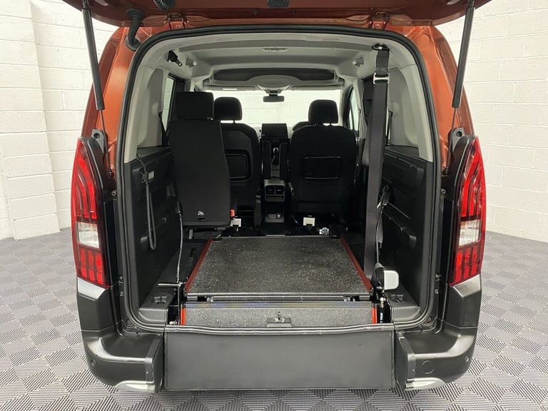 2020 20 Peugeot Rifter Allure 1.5 HDi 3 x SEAT WHEELCHAIR ACCESSIBLE VEHICLE WAV