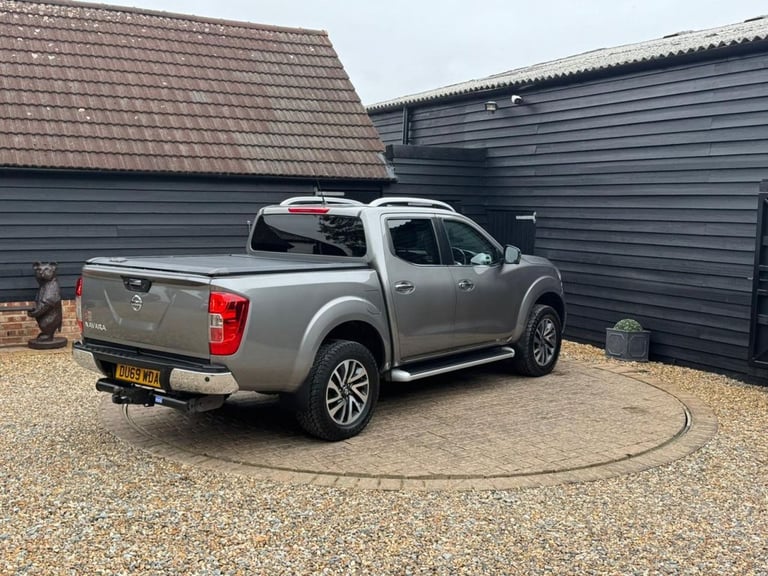 2019 Nissan Navara Double Cab Pick Up Tekna 2.3dCi 190 4WD Auto PICK UP DIESEL Automatic