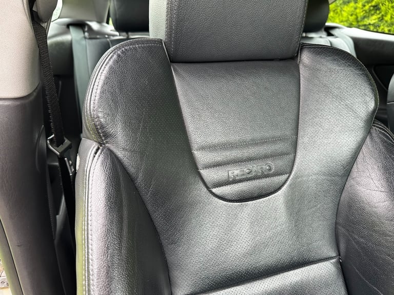 2004 Ford Focus 2.0 ST170 3dr HATCHBACK Petrol Manual - Image 9