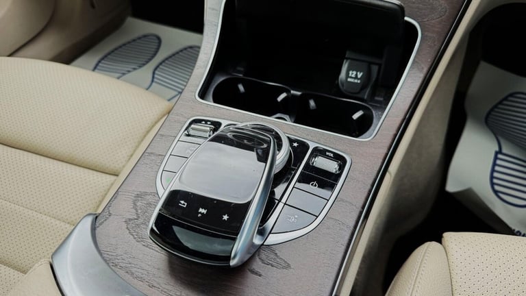 2017 Mercedes-Benz C Class 2.1 C250d AMG Line (Premium) G-Tronic+ Euro 6 (s/s) 2dr Coupe Diesel A...