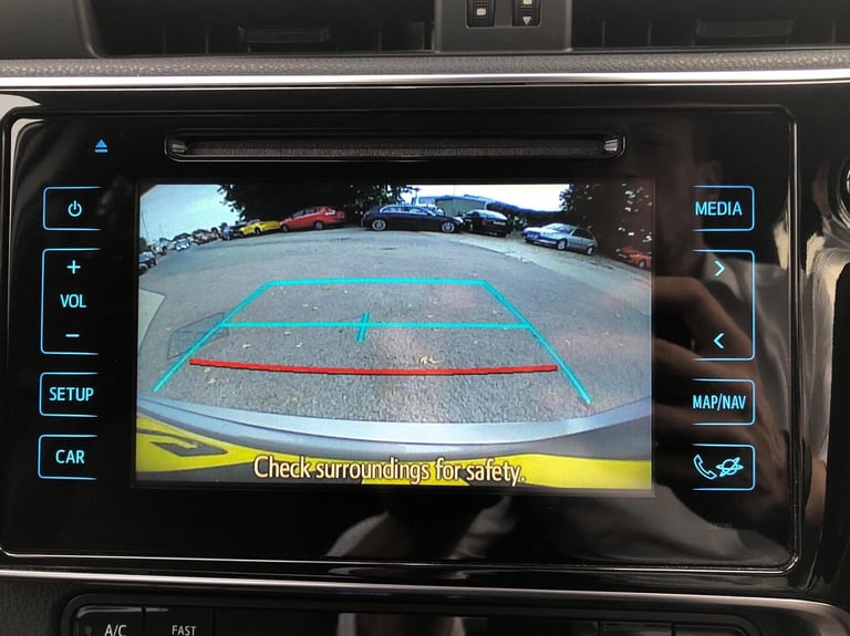 2015 Toyota Auris 1.8 Hybrid Excel TSS 5dr CVT ESTATE PETROL/ELECTRIC Automatic