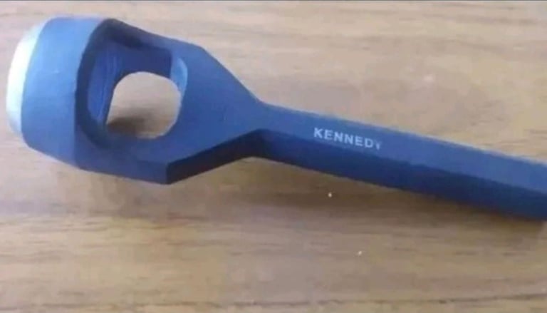 image for Leather hole punch - Kennedy - 32mm