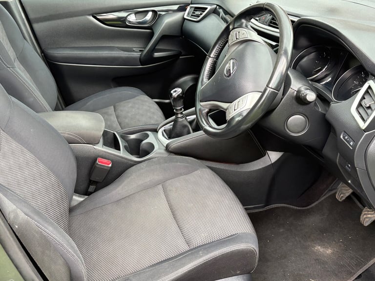 2014 Nissan Qashqai 1.5 dCi Acenta Premium 5dr HATCHBACK Diesel Manual