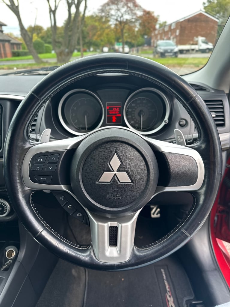 Mitsubishi, LANCER EVOLUTION X, Saloon, 2010, Semi-Auto, 1998 (cc), 4 doors