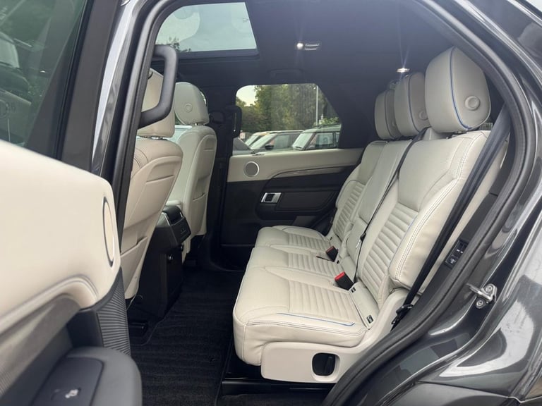 2019 Land Rover Discovery 3.0 SD V6 HSE SUV 5dr Diesel Auto 4WD Euro 6 (s/s) (306 ps) ESTATE Dies...