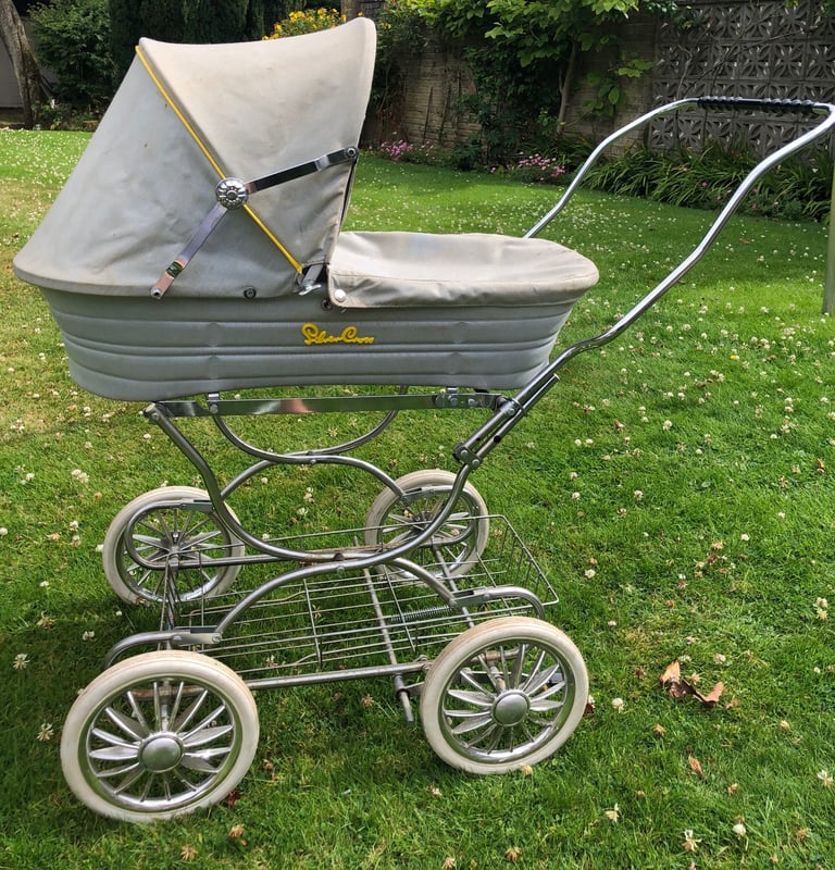 Silver Cross Vintage Dolls Pram Grey and Yellow Shopping Tray Underneath