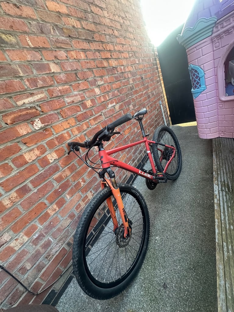 Cube mtb bike 