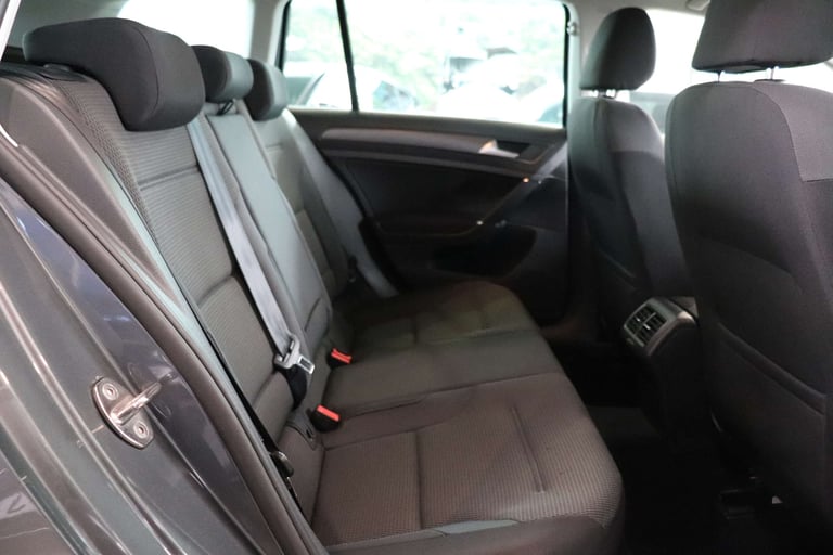 2019 Volkswagen Golf 1.6 Golf Match TDI Semi-Auto 5dr Estate Diesel Automatic