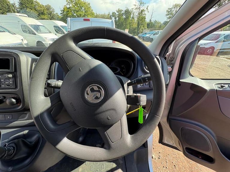 2016 Vauxhall Vivaro 2900 1.6CDTI BiTurbo 120PS ecoFLEX H1 Combi 9 Seat MPV DIESEL Manual
