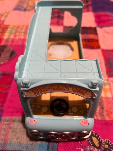 Sylvanian nursery bus & triple baby pram