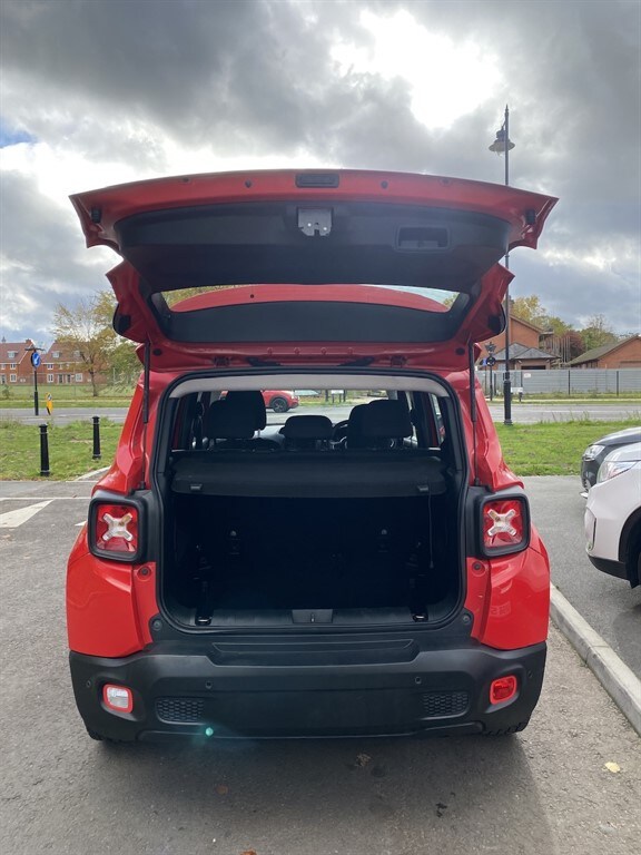 2016 Jeep Renegade LONGITUDE Estate Petrol Manual