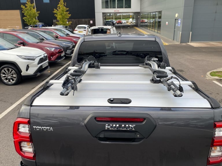 2025 Toyota Hilux Invincible X D/Cab Pick Up 2.8 Hybrid 48V Auto Double Cab Pick-up Diesel Automatic