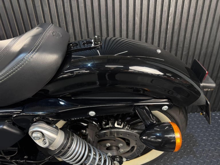 2017 Harley-Davidson Sportster 1200 XL1200X Forty-Eight Euro 4
