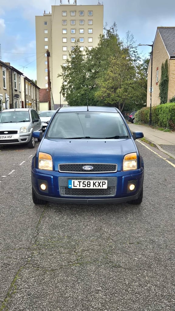 Ford, FUSION, Hatchback, 2008, Other, 1596 (cc), 5 doors