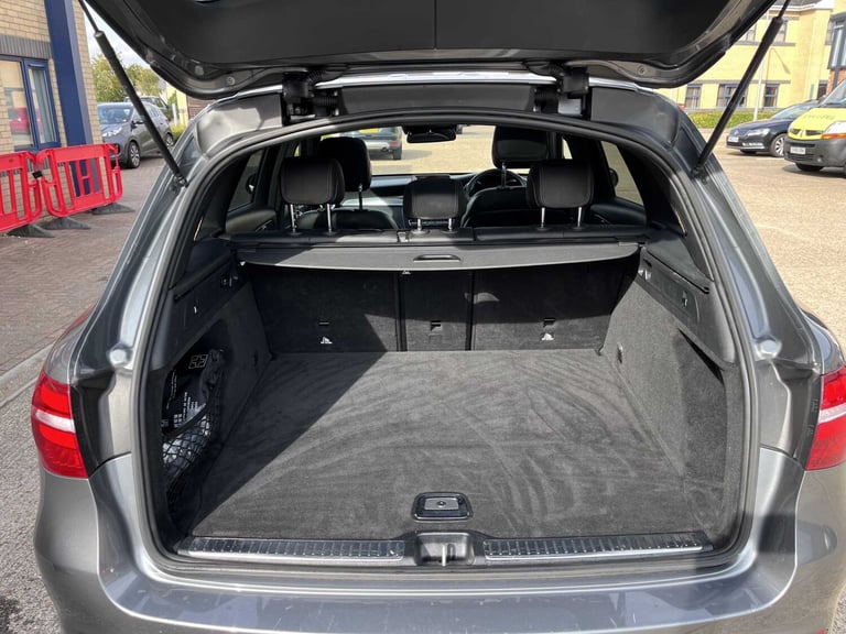 2018 Mercedes-Benz GLC 250 4Matic AMG Line Premium 5dr 9G-Tronic SUV Petrol Automatic