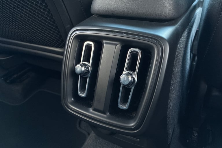 2021 Volvo XC40 92673 Estate Petrol Automatic