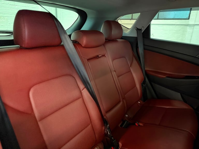 2016 Hyundai TUCSON 2.0 CRDi Premium SE SUV 5dr Diesel Manual 4WD Euro 6 (136 ps) SUV Diesel Manual