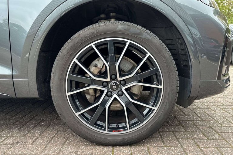 2024 Audi Q5 45 TFSI Quattro Black Edition 5dr S Tronic ESTATE PETROL Automatic